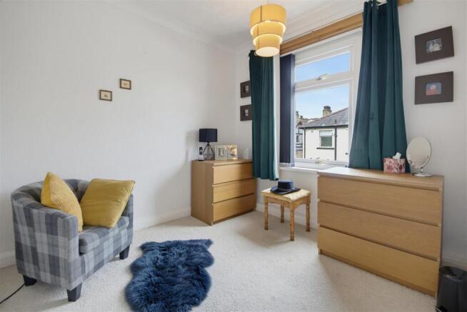 2 bed Semi-Detached for sale Image 6