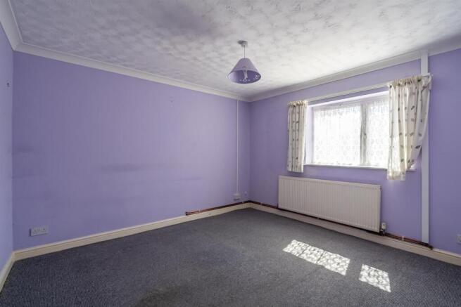 3 bed Detached Bungalow for sale Image 8