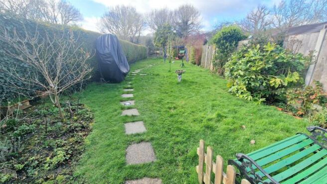 garden 3.jpg