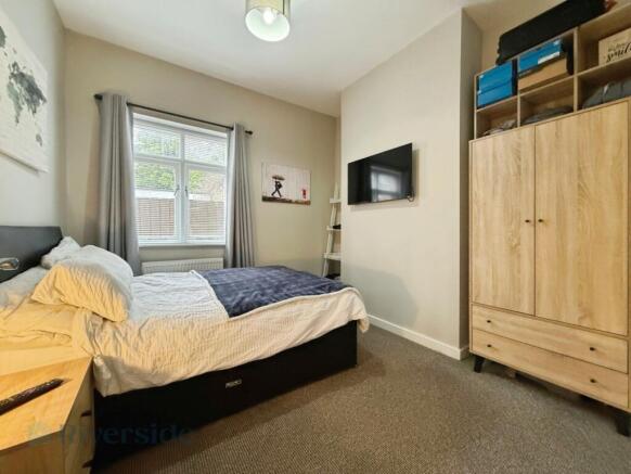 4 bed Block of Apartments for sale Image 10