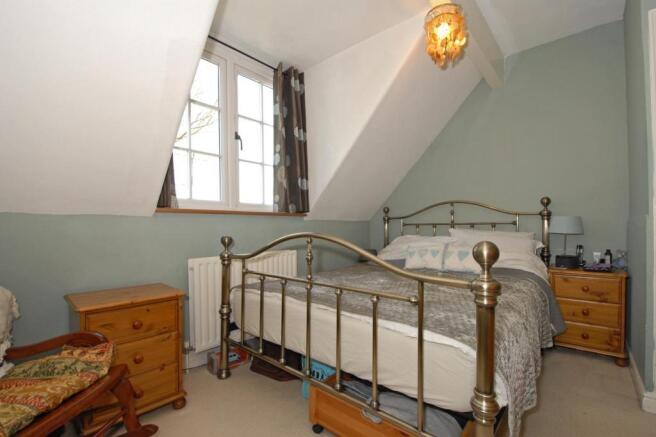 bed 1
