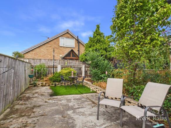 3 bed Terraced for sale Image 9