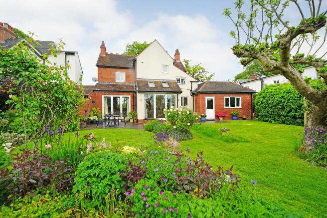 Photo 23