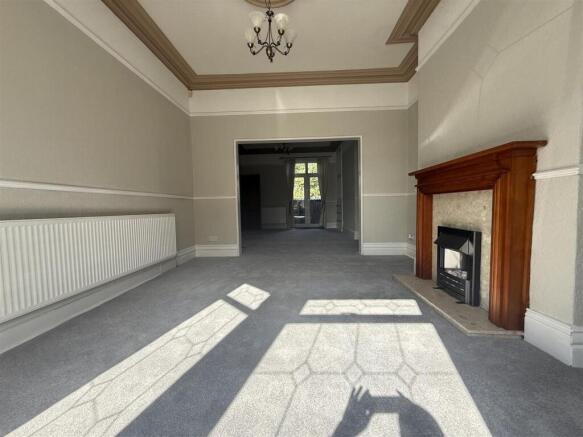 3 bed Terraced for sale Image 7