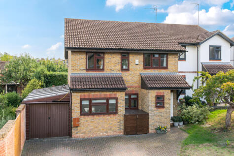 Vale Close, Weybridge, KT13