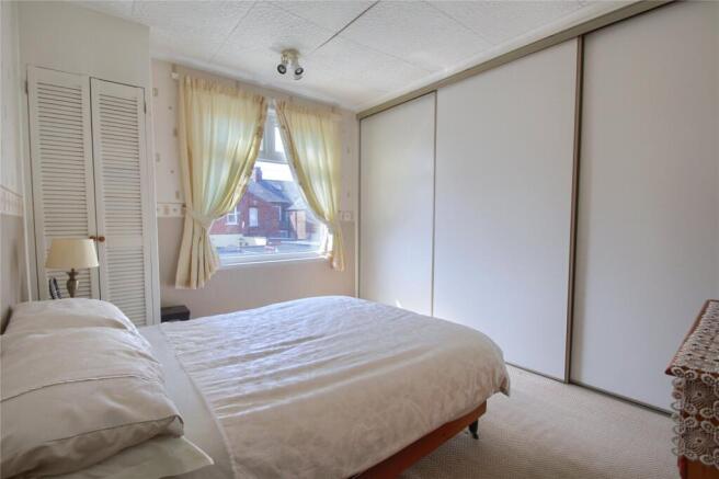 3 bed Terraced for sale Image 10