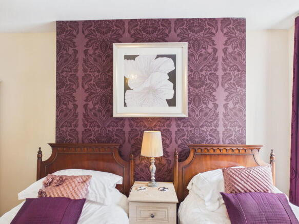 2 bed Apartment for sale Image 8