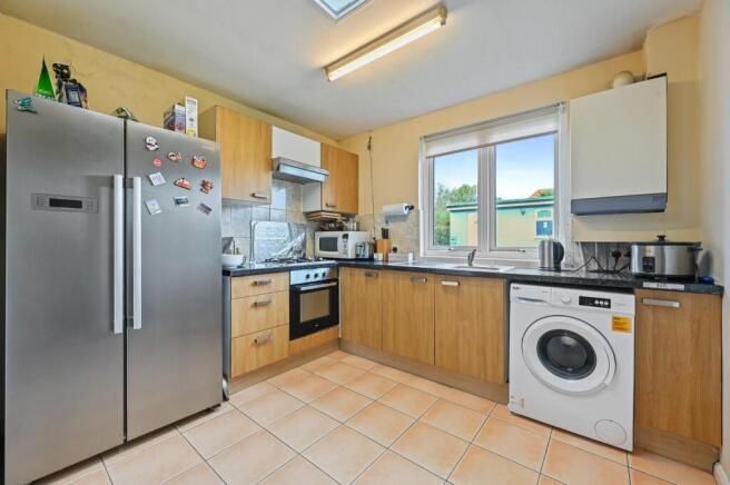 REA - 96 Noel Road - KitchenA3 (1).jpg