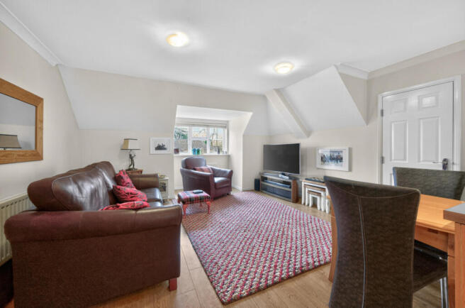 1436679-6-69c6573...