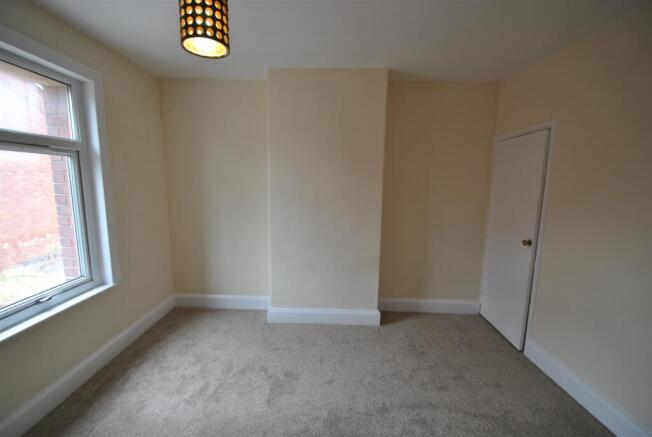 2 bed Terraced for sale Image 9