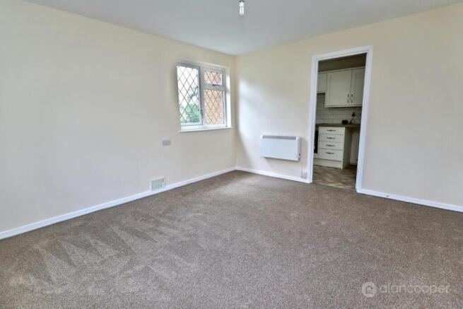 Braemar Way, Glendale, Nuneaton, CV10 7LF photo 4