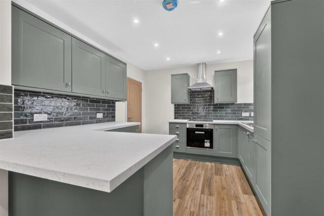 3 bed Detached Bungalow for sale Image 4