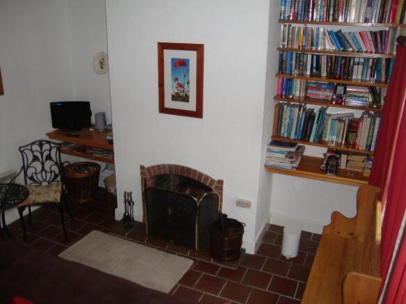 Photo 6