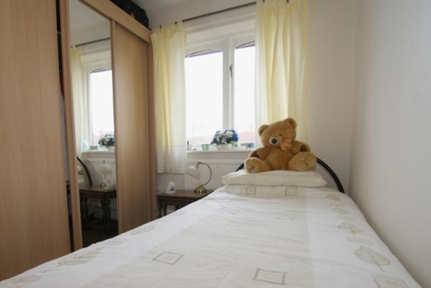 Bedroom 4 Image 2