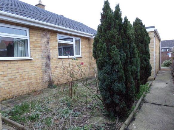 Side garden