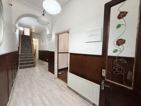 Entrance Hallway.jpeg