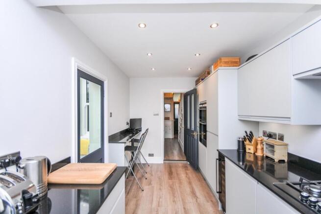 Kitchen/Breakfast