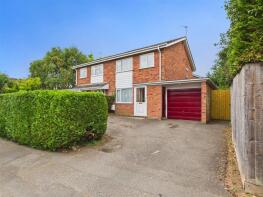 2, Hughes Close, Harvington WR11 8NZ