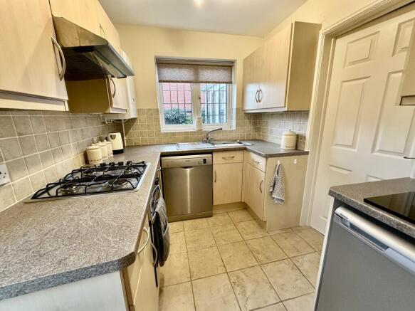 3 bed Detached for sale Image 4