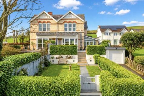 Goodleigh Road, Barnstaple, Devon, EX32
