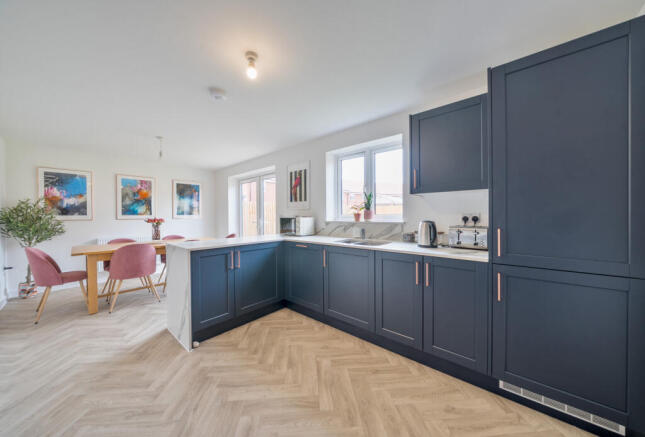 1345622-12-68b074...