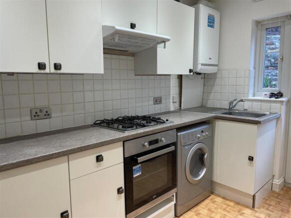 flat 2 72 Dartmouth Road.jpg