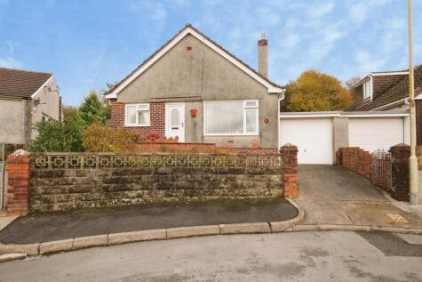 North Mead, Sarn, Bridgend