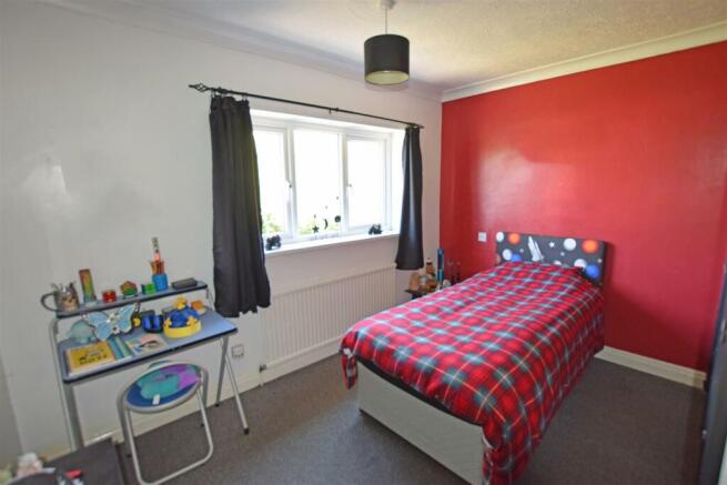 Bedroom 4.JPG