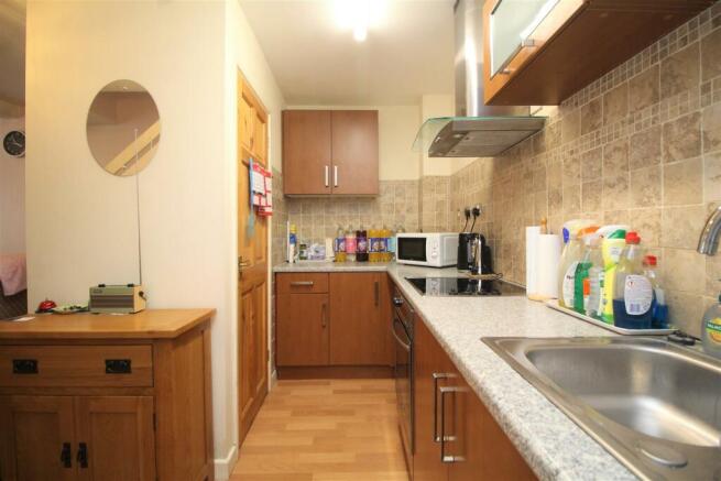 kitchen 1.jpg