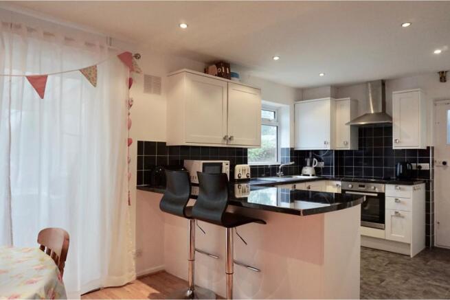 Kitchen / Breakfast