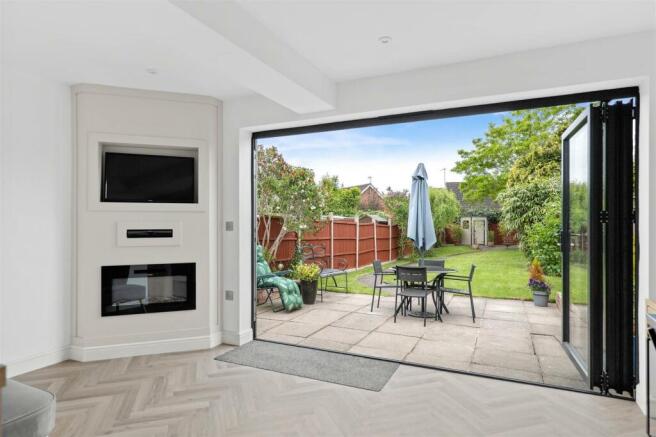 107 Laugherne Road - garden view (brochure).jpg