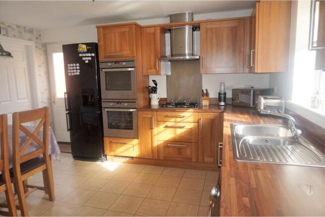 Kitchen / Breakfast