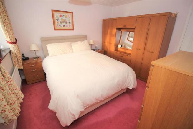 bed 1 (1).JPG