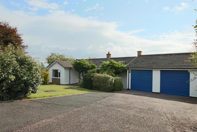 Front and Driveway.JPG
