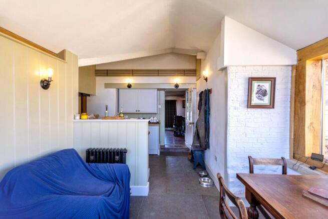 2 bed Terraced for sale Image 4