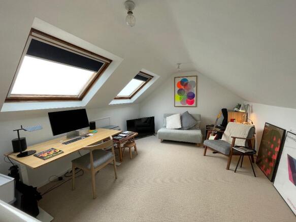 3 bed Terraced for sale Image 4