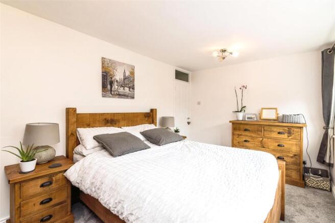 Picture No. 02