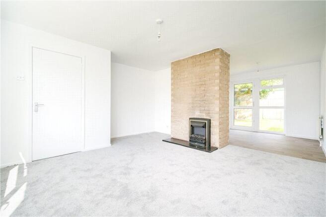 Sitting/Dining Area