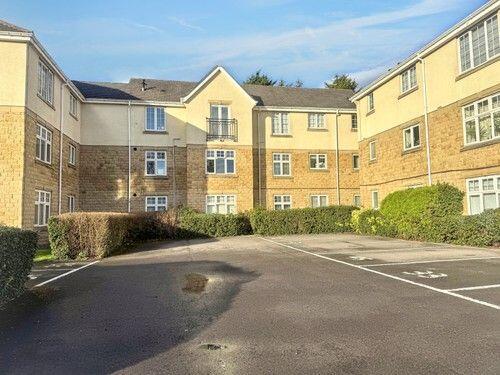 2 bed Apartment for sale Image 11