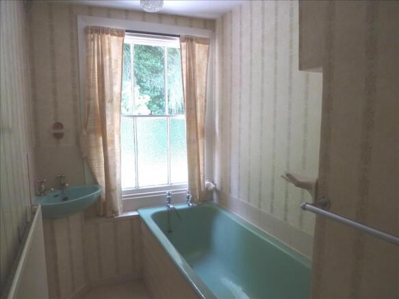 Photo 6