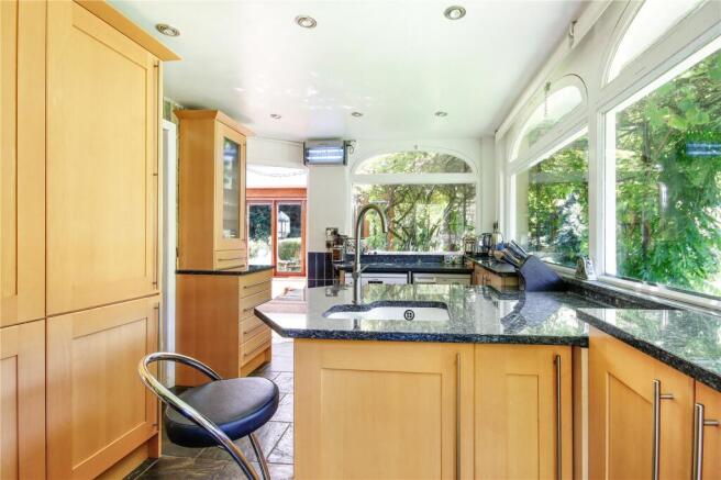 Kitchen/Breakfast Rm