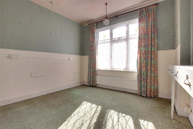 09 Bedroom Area