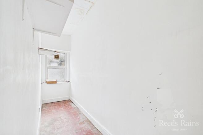 1 bed Terraced to rent Image 10