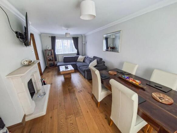 tlc_86c17993-f650-4c0a-a020-642b99e69eda_d1f0fcc.j