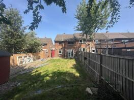 72, Abbotsford Road, Nuneaton CV11 4RG