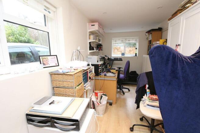 Office / Bedroom 4
