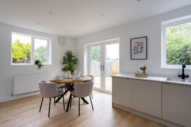 2 bed Semi-Detached for sale Image 6