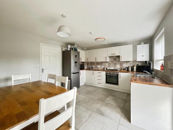 3ab3b5ba-F0-4E65-A173-4C5E69371D6C-877-00000067C173A70A