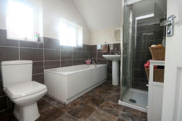 Bathroom/Wc