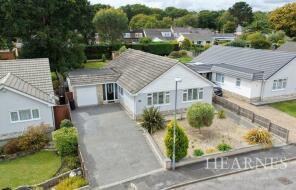 9, Lydlinch Close, Ferndown BH22 8RT
